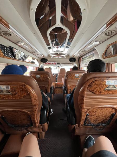 Móng Cái- Vân Đồn- Hạ Long 